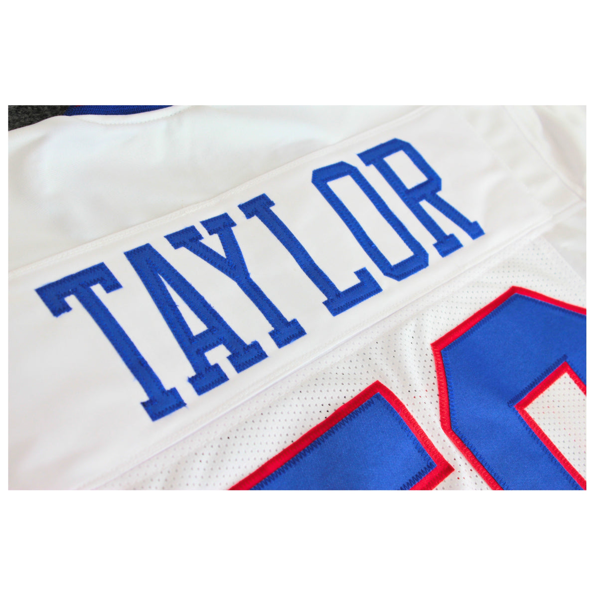 Lawrence Taylor Jersey White New York | Unisex Adult Sizes S-5XL Unsigned Custom Sewn Stitched